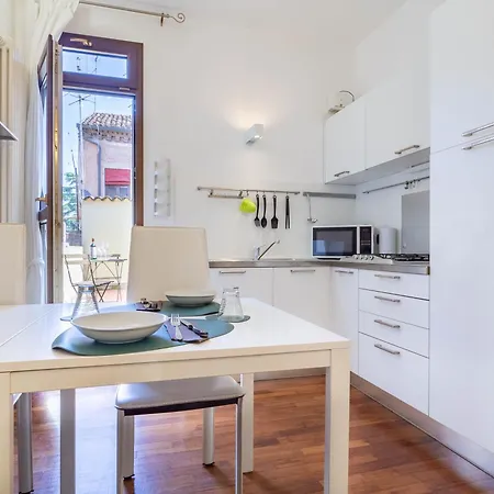 Apartament Rooftop Con Terrazzo Su Via Delle Volte Ferrara